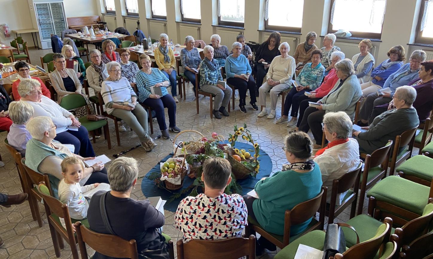 251103_2025 Foto 2 Erntedankfeierkfd