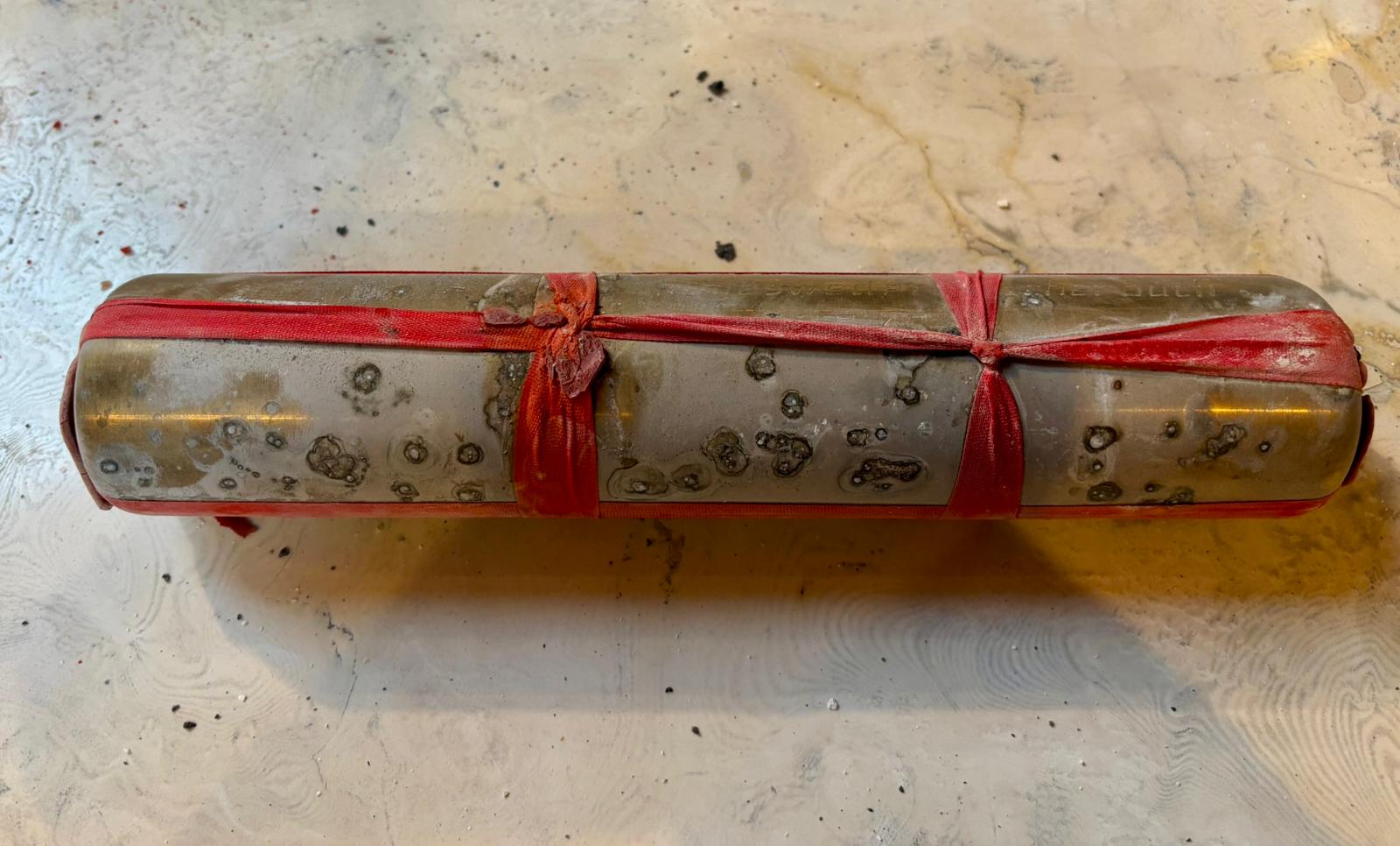 76081ce7-c2ae-49a4-95d1-5b857f0e9cb0 (1) (c) Achim Thieser 76081ce7-c2ae-49a4-95d1-5b857f0e9cb0 (1)